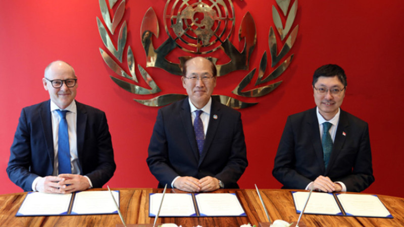 IMO, Norway and Singapore sign MOU on maritime decarbonization