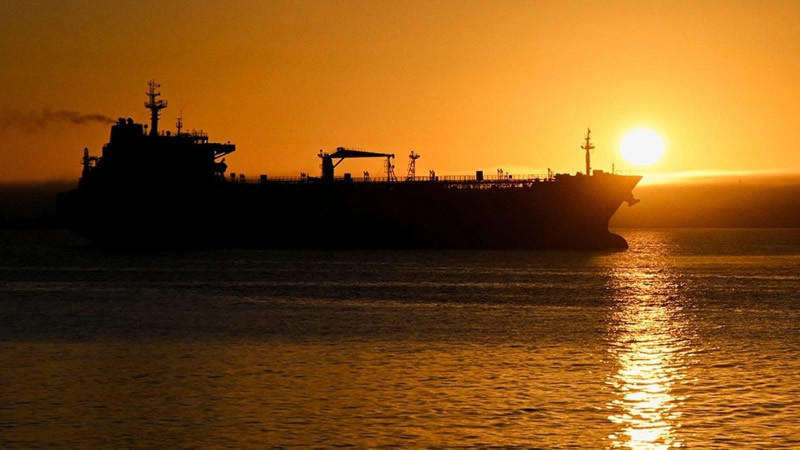 EU Lowers Price Cap on Russian Oil to $44.1 per Barrel