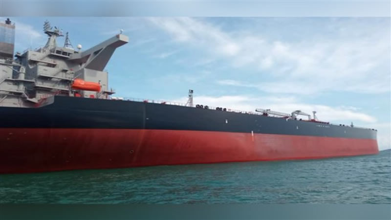 Two Crude Oil Tankers Collide at Entrance of Strait of Hormuz