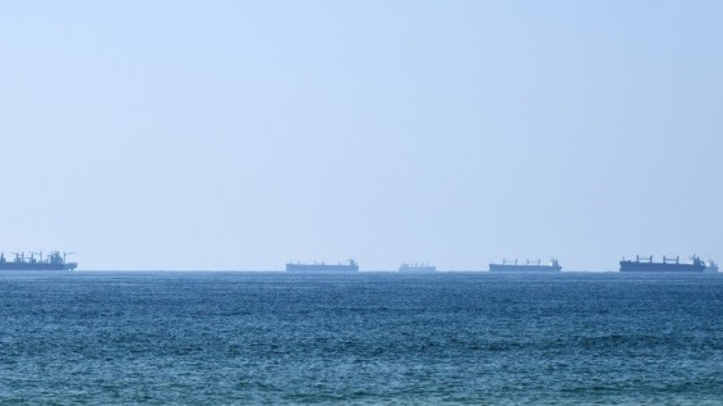 IMO and Oman Launch “Phased Evacuation” for Transits in Strait of Hormuz