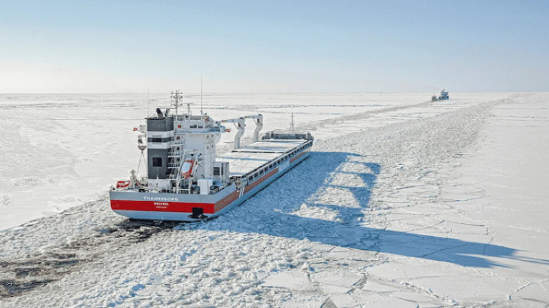 Thamesborg Completes Northwest Passage Transit After Grounding